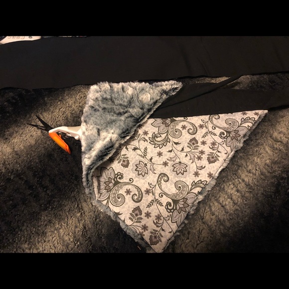 Handmade lined face mask - Picture 8 of 8